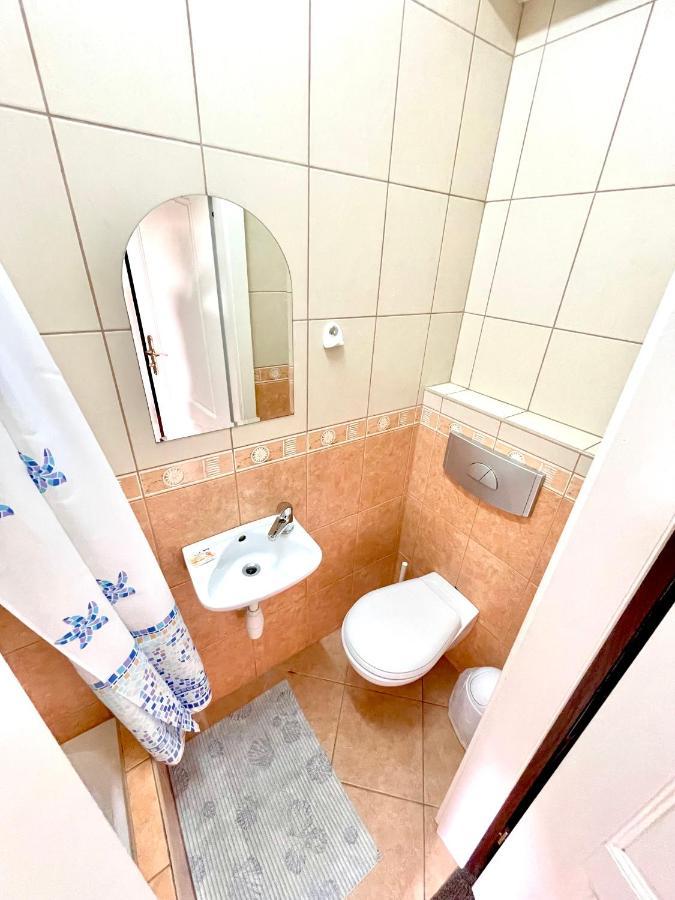 Titanic Bed & Breakfast Wladyslawowo Ngoại thất bức ảnh